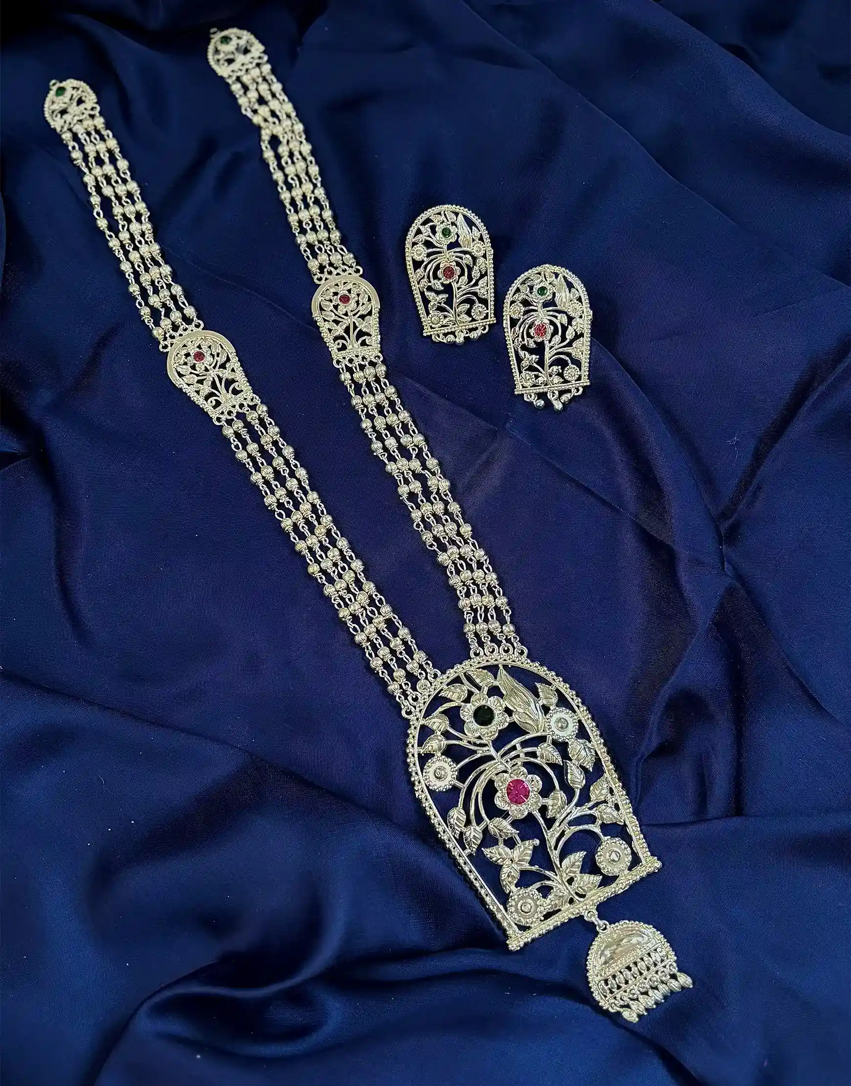 Motor Dana Shitahaar & Stud