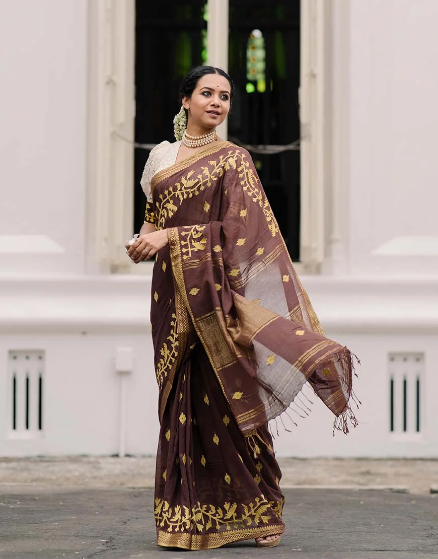 Priyo Bondhu Saree