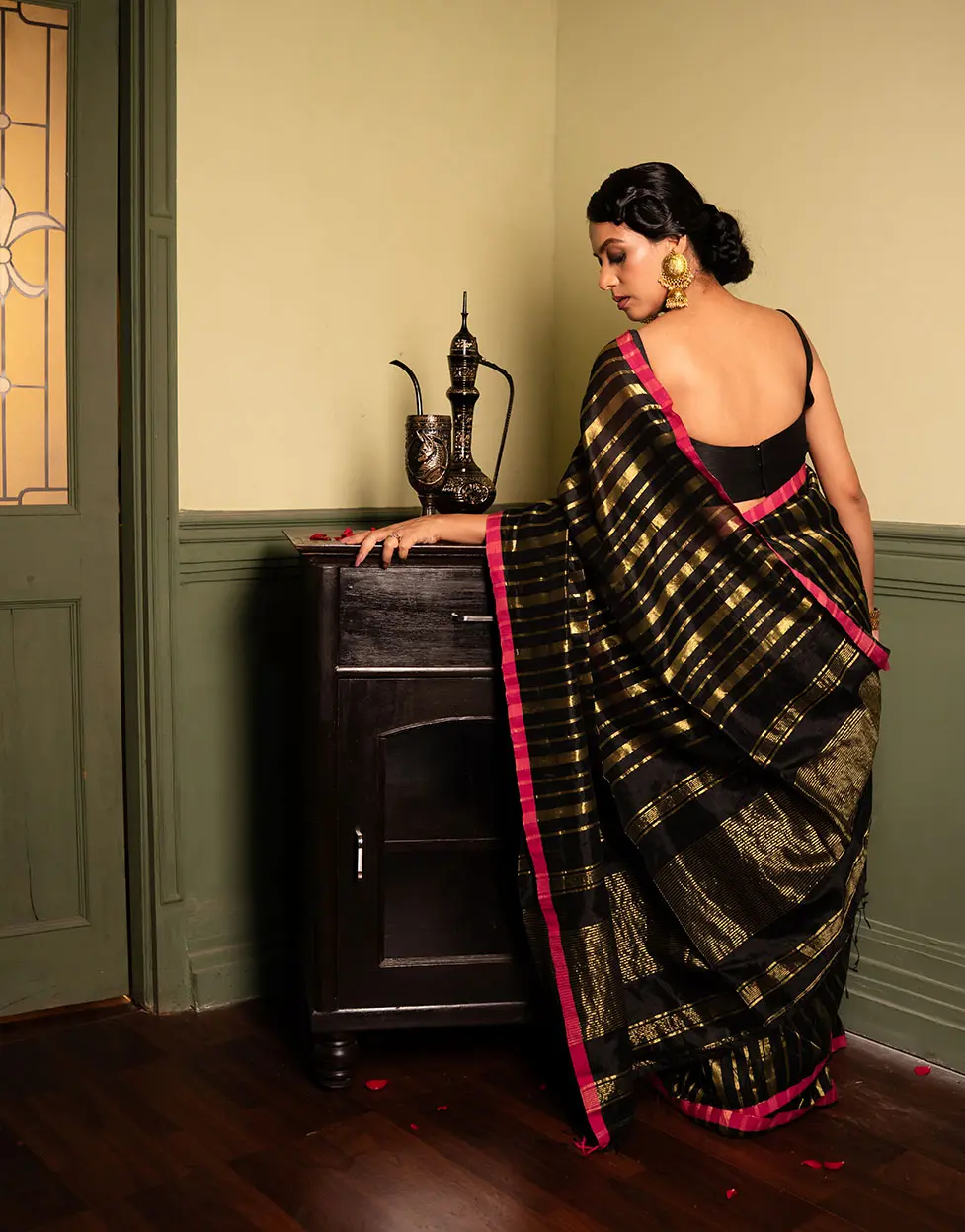 Raat Ki Mehkaash Saree